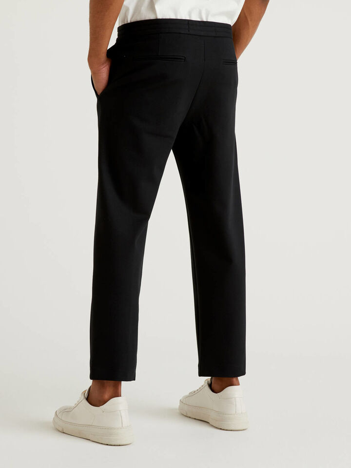 Trousers with drawstring Men image number 2